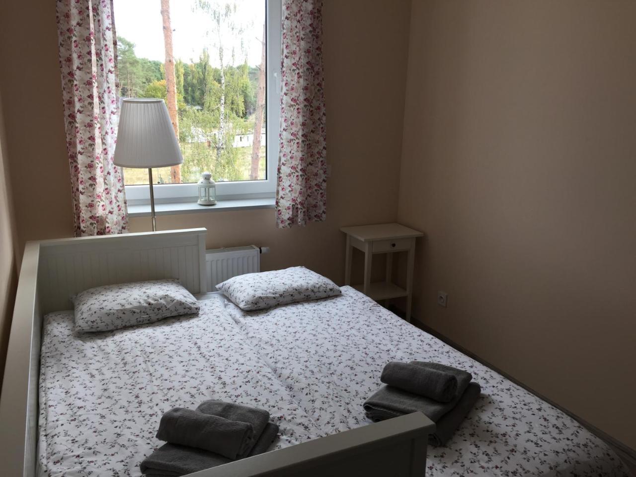 פוגורזליצה Apartament Malinowy Pogorzelica מראה חיצוני תמונה